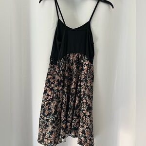 SHEIN Black and White Floral Dress